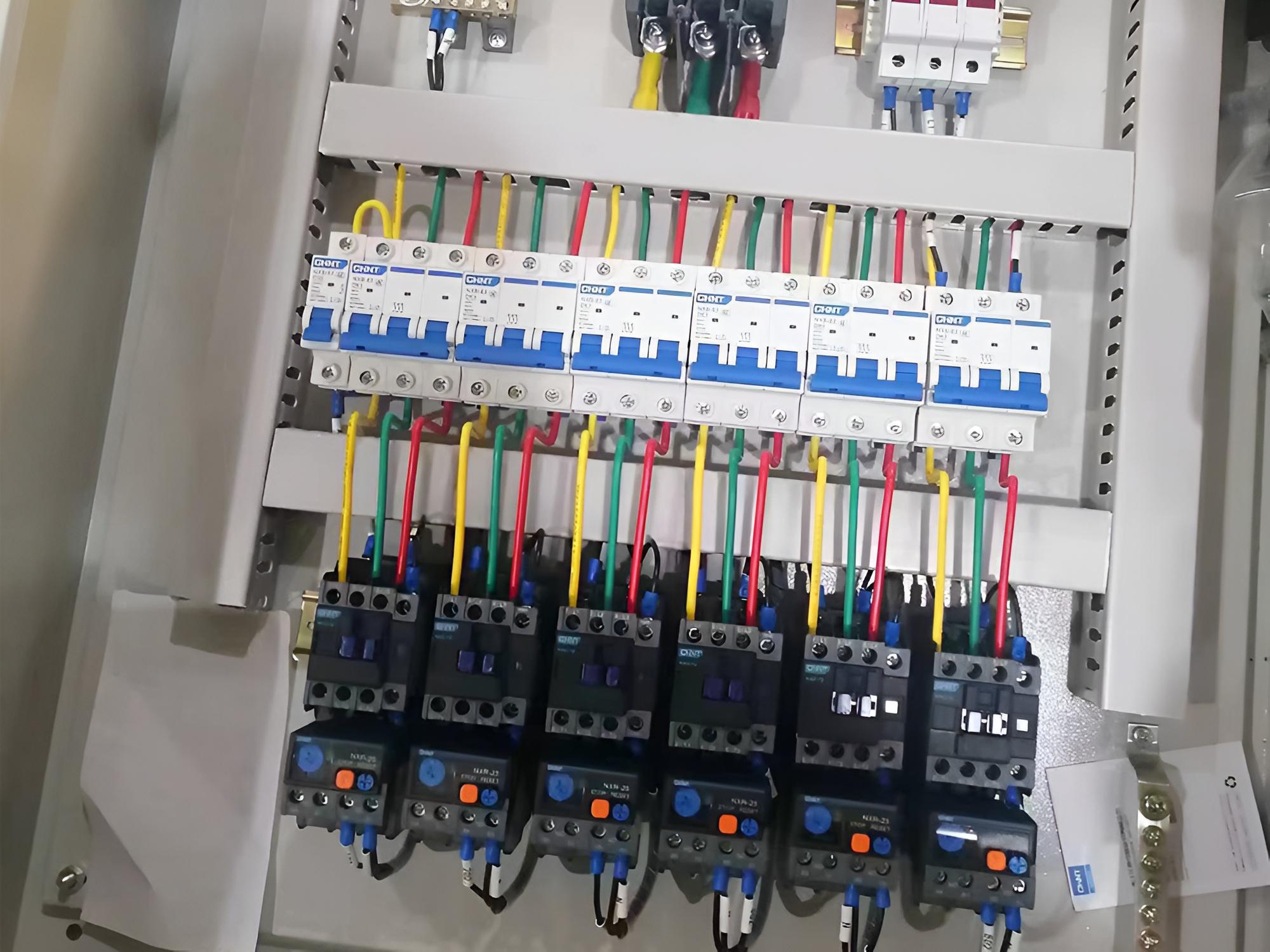 掛壁配電箱